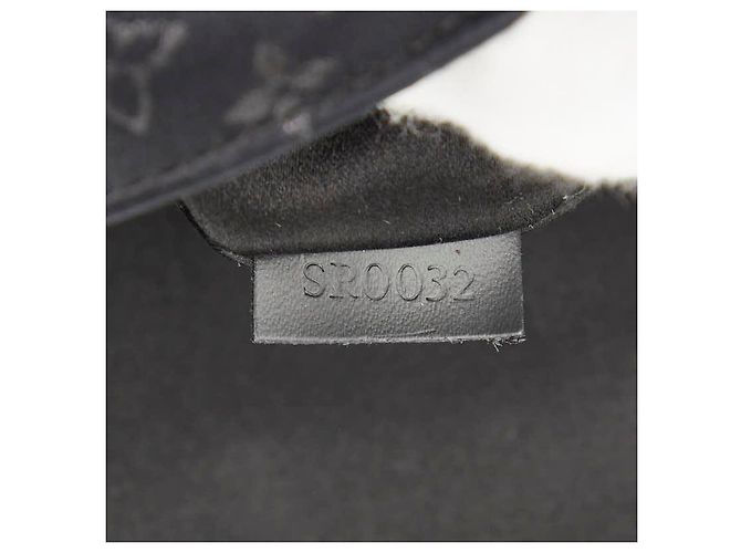 Louis Vuitton Monogram Satin Musette Crossbody Bag - Ansicht 10