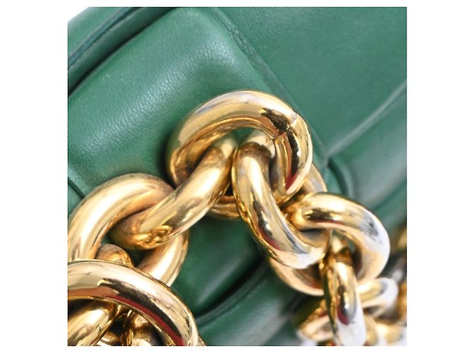 Bolsa Cassette acolchoada com corrente Bottega Veneta em couro verde - vista 7
