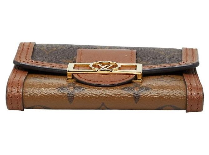 Louis Vuitton Portefeuille Dauphine Compact Trifold Wallet - vista 3