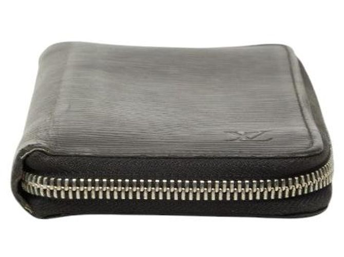 Carteira Longa Louis Vuitton Zippy Vertical Epi - vista 3