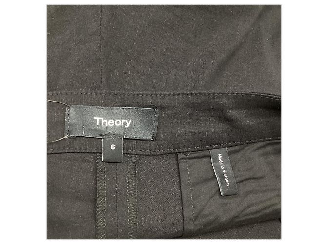 Pantaloncini sartoriali Theory in lino nero - vista 6