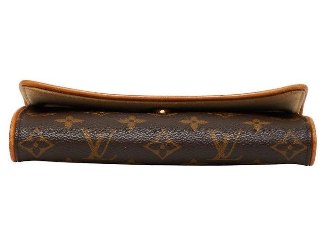 Louis Vuitton Pochette Twin PM Pouch - vista 3