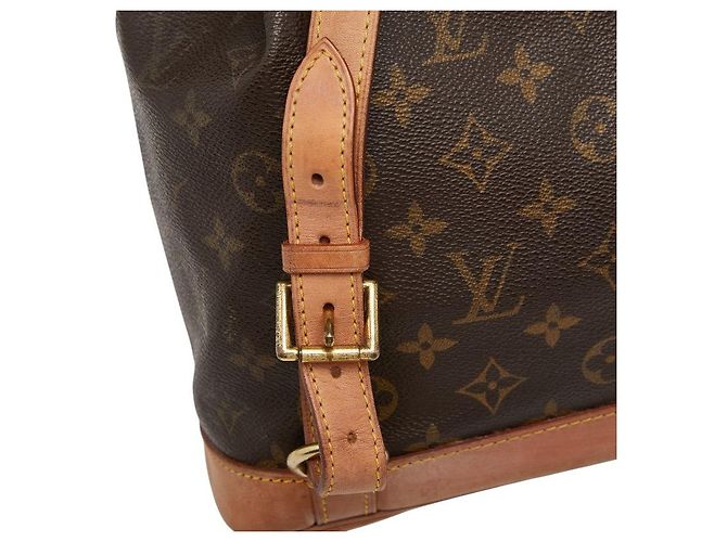 Mochila Louis Vuitton Montsouris MM - vista 9