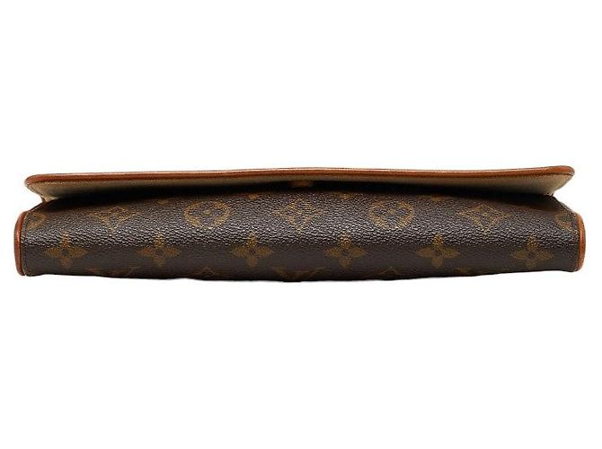 Bolso de hombro Louis Vuitton Pochette Twin GM - vista 3