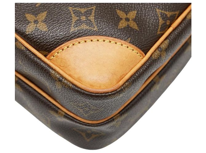 Borsa a tracolla Louis Vuitton Amazon Monogram M45236 - vista 5