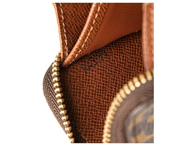 Louis Vuitton Zippy Coin Purse M60067 - vista 10