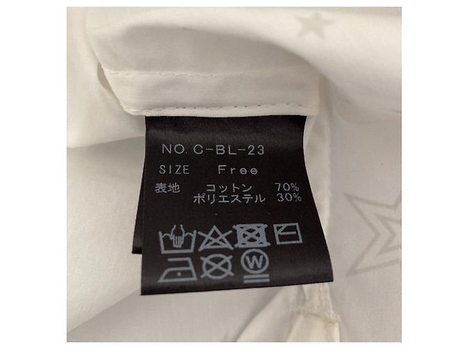 Autre Marque Blusa CHONO con estampado de estrellas y lazo en la espalda - vista 6