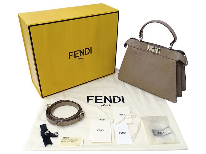 Borsa a mano/Borsa a tracolla Fendi - Selleria Peekaboo I.U. - vista 6