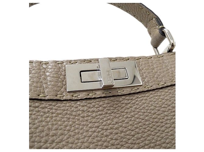 Borsa a mano/Borsa a tracolla Fendi - Selleria Peekaboo I.U. - vista 9