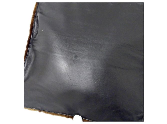 Sac à main Loewe en fourrure et cuir marron - vue 8