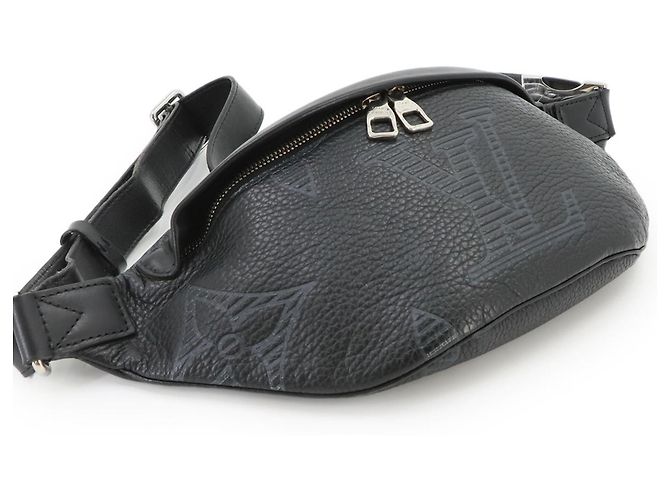 Bumbag Riñonera Louis Vuitton Monogram Giant Shadow Discovery - vista 4