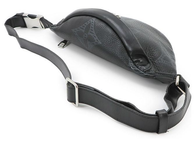 Bumbag Riñonera Louis Vuitton Monogram Giant Shadow Discovery - vista 5