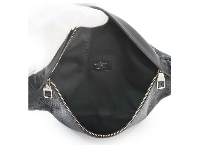 Bumbag Riñonera Louis Vuitton Monogram Giant Shadow Discovery - vista 6