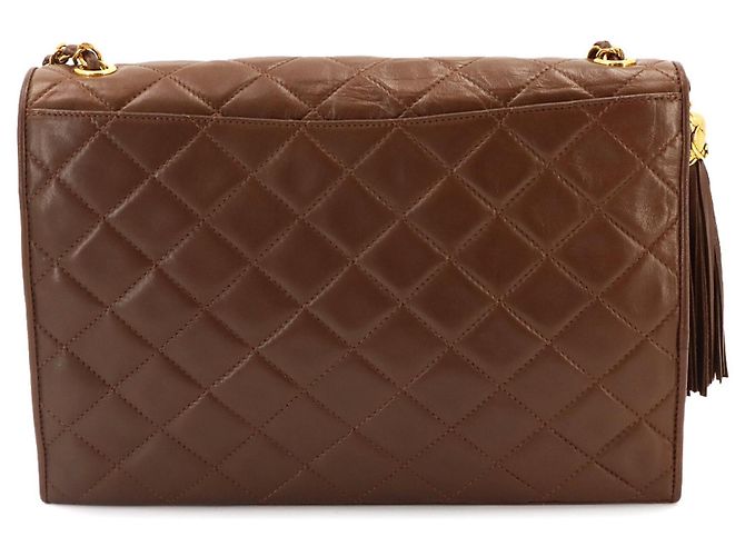 Bolsa de Ombro com Corrente Chanel Matelassé - vista 3