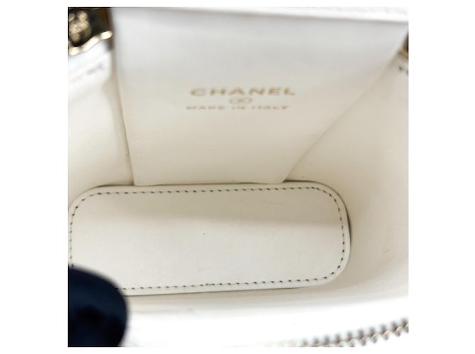 Chanel Vertical Classic Vanity Case with Chain Quilted Caviar Mini - Ansicht 5