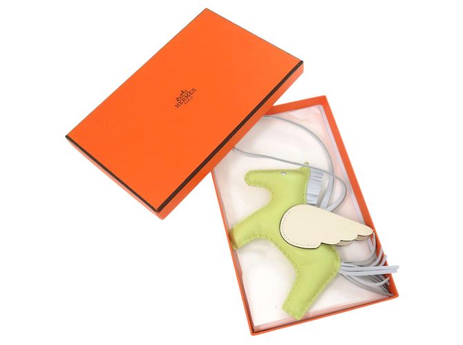 Hermès Hermes Rodeo Pegasus MM Handbag Charm - vista 2