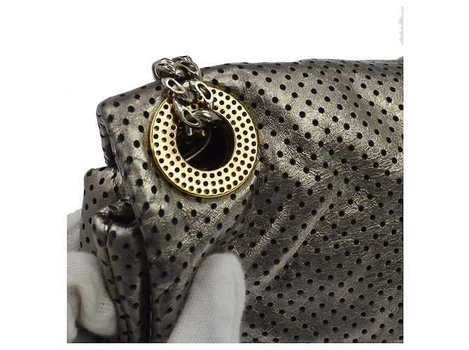 Chanel Drill Flap Perforated Leather Medium - vista 6