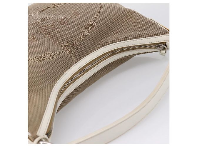 Prada Canapa Hobo Canvas com Couro Medium - vista 6