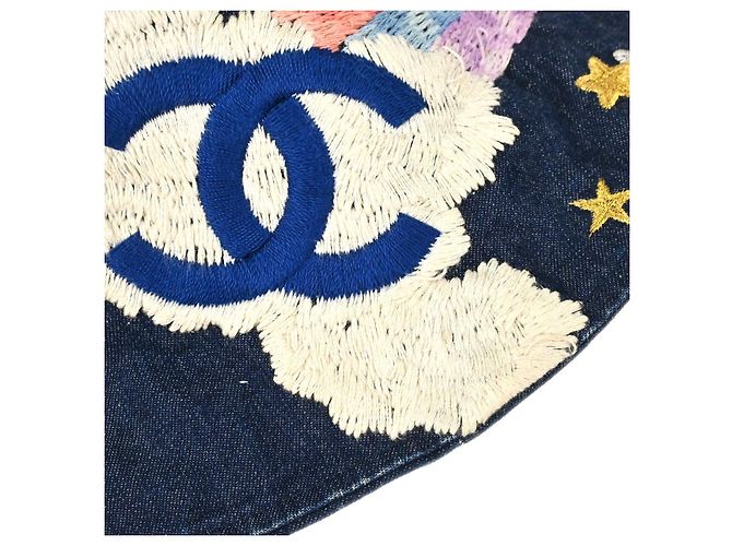 Cappello Bucket Chanel Denim Mood con ricamo Night Flight - vista 5