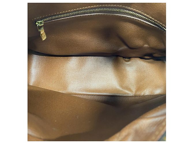 Borsa a tracolla Louis Vuitton Monogram Boulogne 30 - vista 4