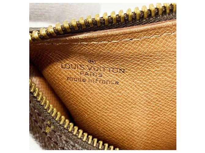 Louis Vuitton Monogram Papillon 30 Handbag - view 5