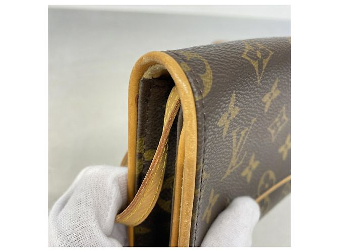 Louis Vuitton Monogram Pochette Twin GM Schultertasche - Ansicht 6