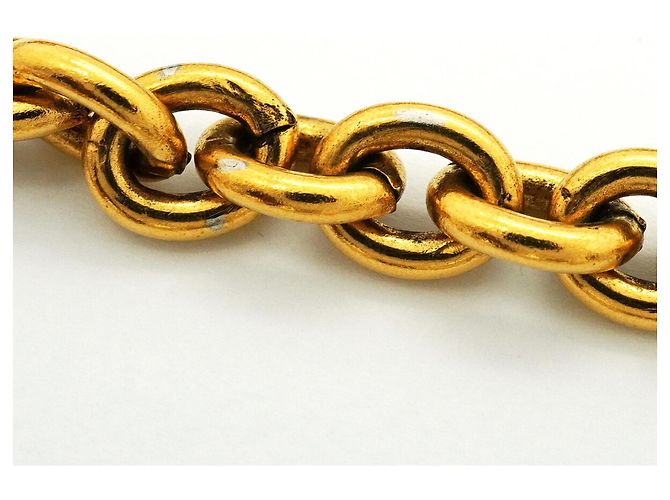 Collier Chanel plaqué or avec fausses perles - vue 8