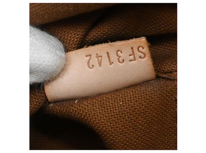 Louis Vuitton Odeon Monogram Canvas MM - vue 5