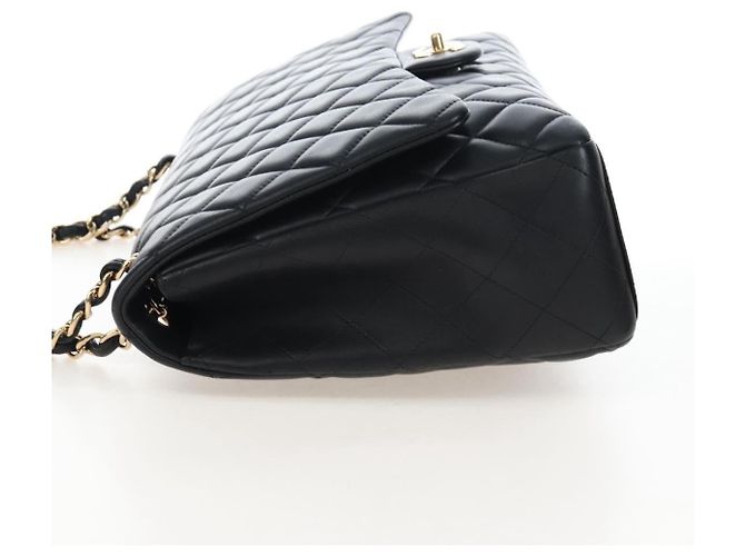 Bolsa Chanel Classic Single Flap em pele de cordeiro acolchoada Jumbo - vista 4