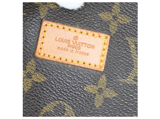 Louis Vuitton Saumur Monogram Canvas 35 - vista 6