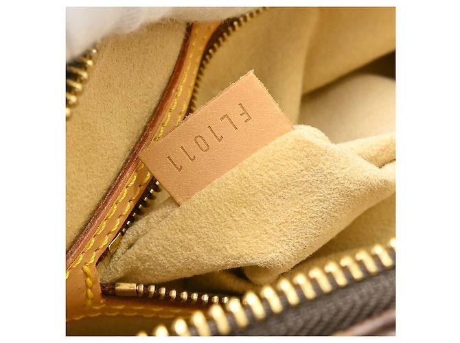 Louis Vuitton Looping Monogram Canvas MM - vista 5