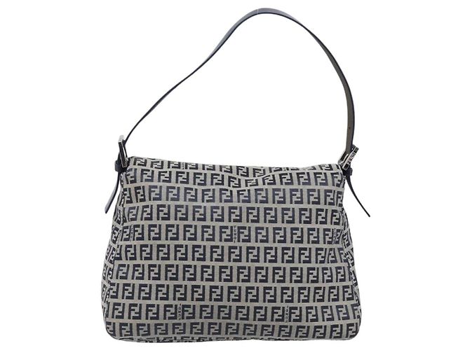 Fendi Zucchino Canvas Mamma Baguette Canvas Medium - vista 2
