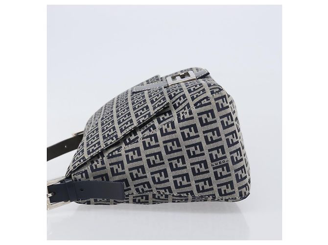 Fendi Zucchino Canvas Mamma Baguette Canvas Medium - vista 4