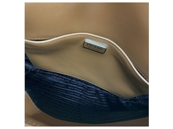 Bolsa de Ombro Prada Cleo - vista 4