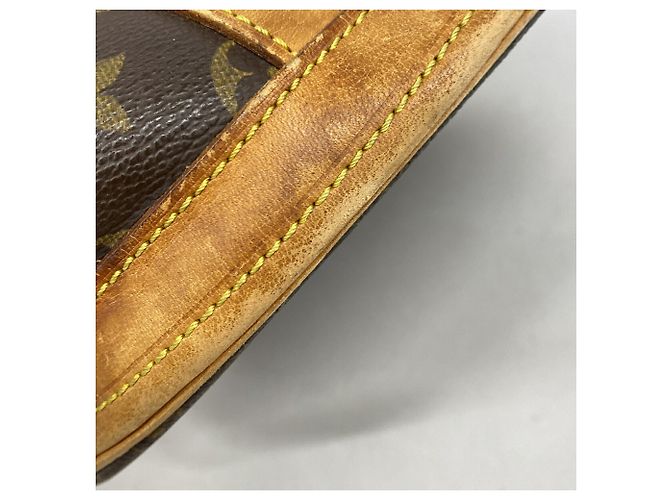 Saco Tote Louis Vuitton Monogram Bucket GM - vista 6
