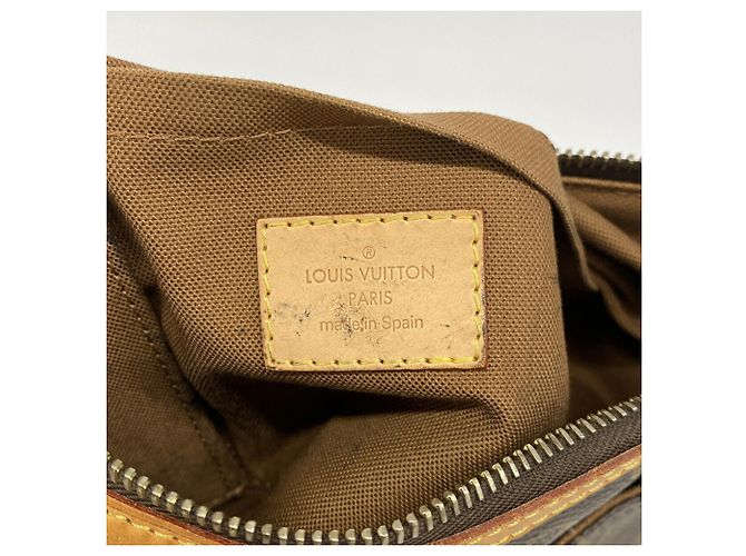 Bolsa de Ombro Louis Vuitton Monogram Odeon PM - vista 5