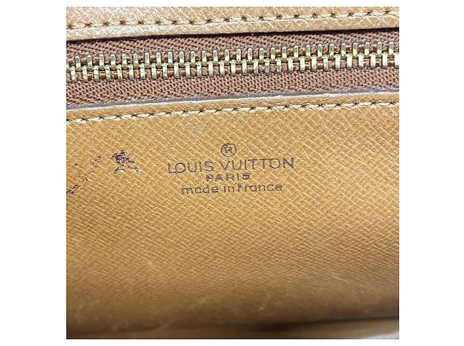 Bolsa de Ombro Louis Vuitton Monogram Jeune Fine MM - vista 5