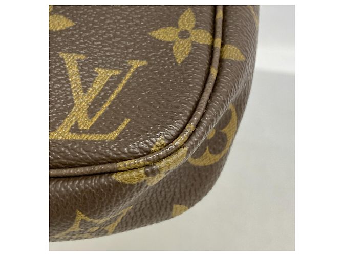 Sac Louis Vuitton Monogram Pochette Accessoires - vue 6