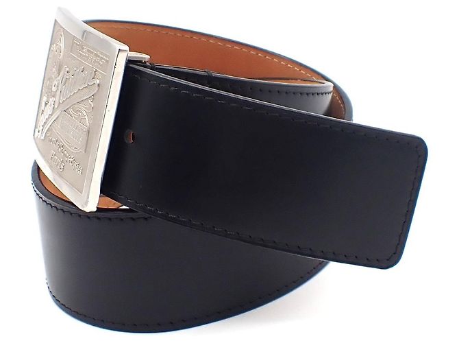 Louis Vuitton Voyage Buckle Belt Leather - view 2
