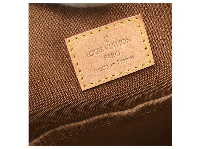Louis Vuitton Batignolles Monogram Canvas Vertical - vista 4