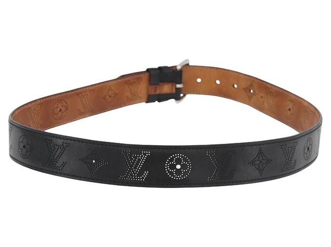 Ceinture en cuir perforé Louis Vuitton
Cuir perforé LV Monogram - vue 2