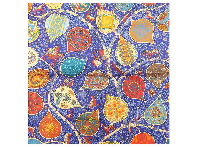 Hermès Hermes Carré 45 Les Capucines 100% Silk - view 7