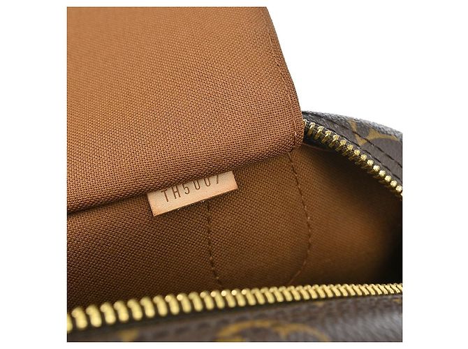 Louis Vuitton Montorgueil Monogram Canvas PM - vista 5