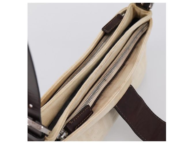 Pochette Fendi Baguette in tela Zucca - vista 6