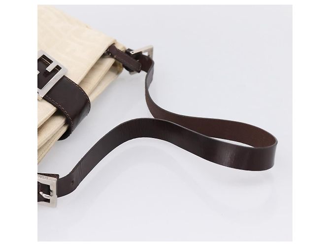 Pochette Fendi Baguette in tela Zucca - vista 7