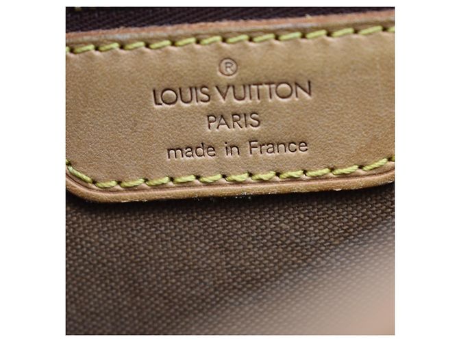 Louis Vuitton Sologne Monogram Canvas - view 6