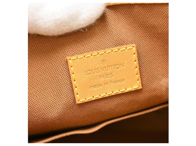 Louis Vuitton Batignolles Monogram Canvas Vertical - vista 4