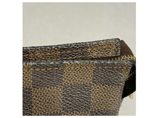 Louis Vuitton Damier Trousse Makeup Bag/Pouch - vista 7