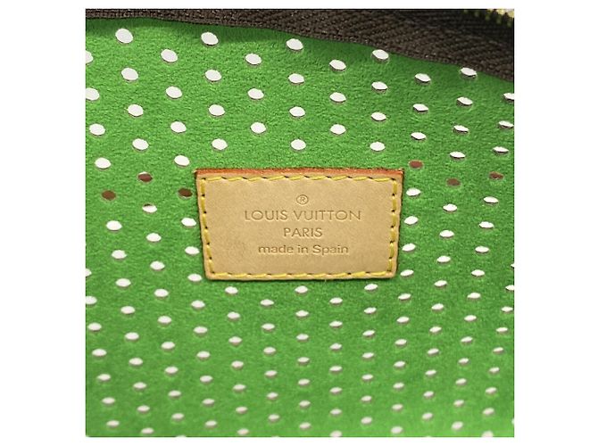 Louis Vuitton Monogram Perfo Pochette Accessoires - vista 5