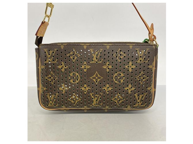 Louis Vuitton Monogram Perfo Pochette Accessoires - vista 8